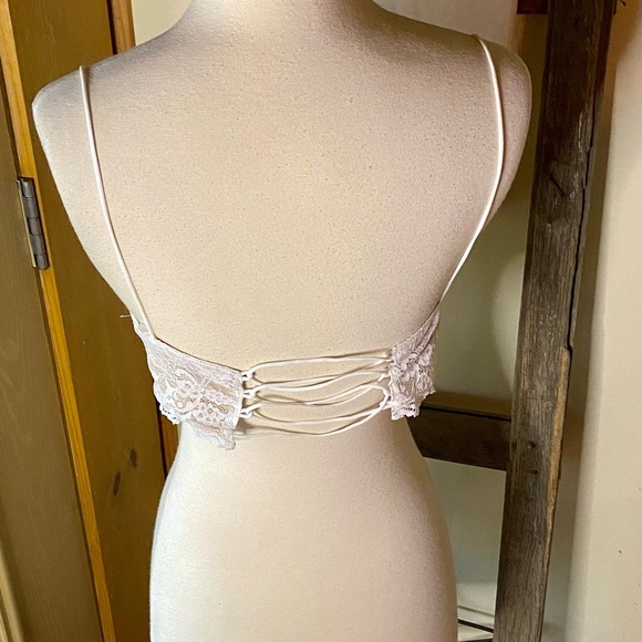 đź‘‘Princess Polly McCoy Cropped Lace Topđź‘‘ NWT - Picture 5 of 16